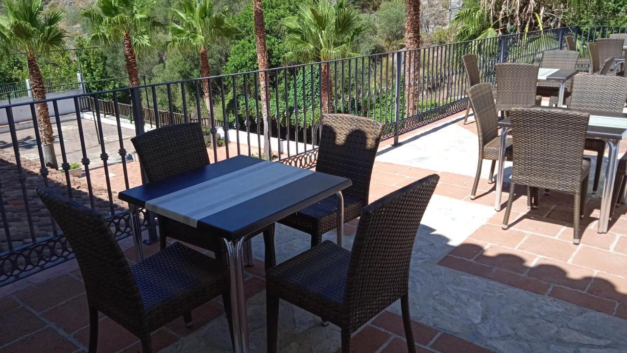Apartamentos Vilo, Axarquia Rural Banos de Vilo Bagian luar foto