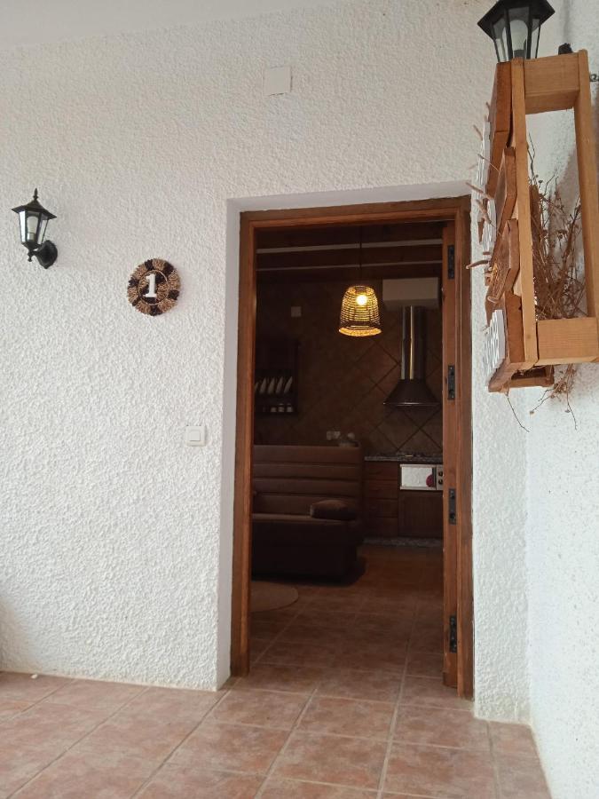 Apartamentos Vilo, Axarquia Rural Banos de Vilo Bagian luar foto
